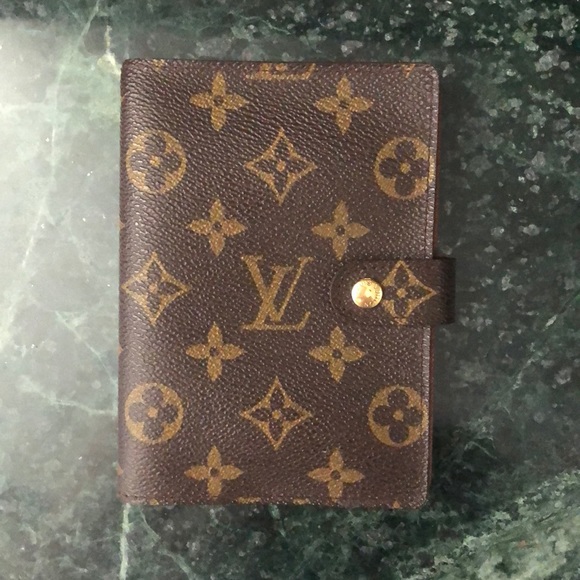 Louis Vuitton Accessories - Louis Vuitton Small Ring Agenda w pages